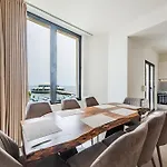 Eldo Paradise Apartament *