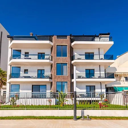Eldo Paradise Apartment Durres