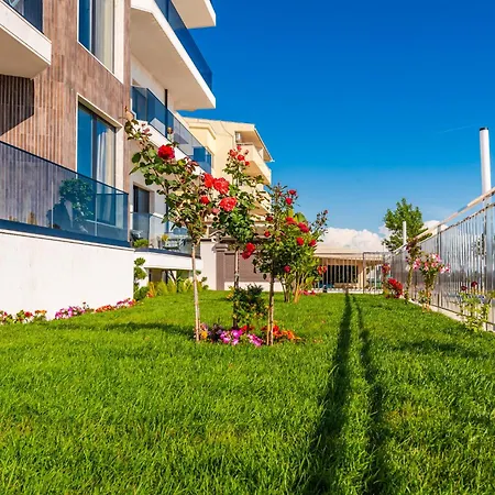 Apartment Eldo Paradise