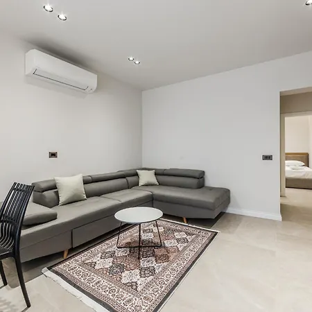 Eldo Paradise Apartment Durres