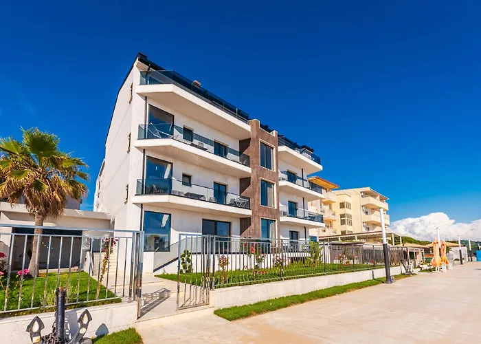 Eldo Paradise Apartment