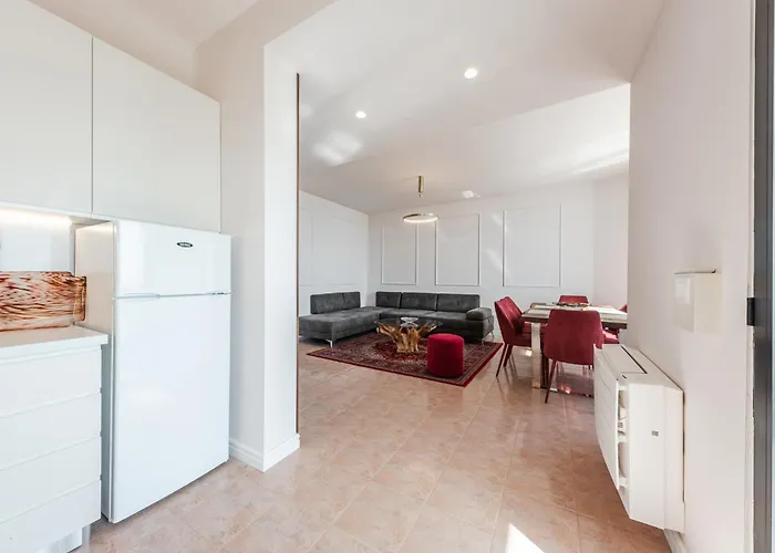 Eldo Paradise Apartment *