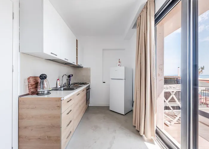 Eldo Paradise * Durrës